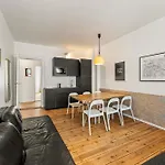 Apartment Mooeve Flatboxi Berlin
