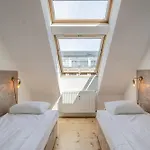 Mooeve Flatboxi アパート *