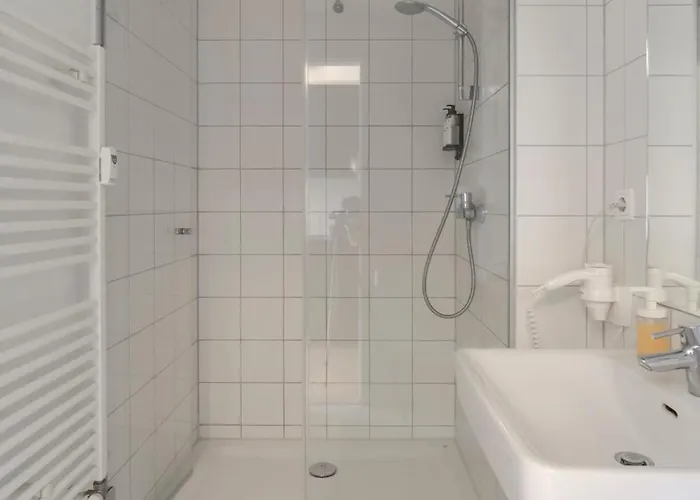 Mooeve Flatboxi * Berlin