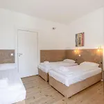 Mooeve Flatboxi