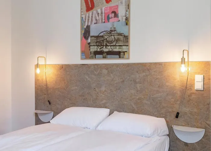 Mooeve Flatboxi * Berlijn